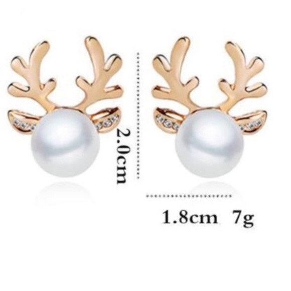 Pearl Reindeer Earrings - Picture 2 of 4